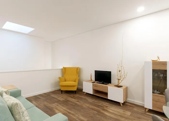 Апартаменты Viva Spacious Campanha *