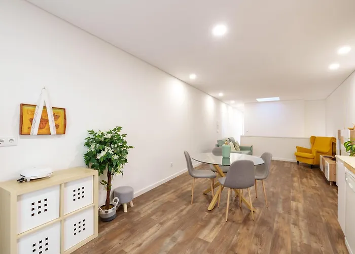 Viva Spacious Campanha * Порту